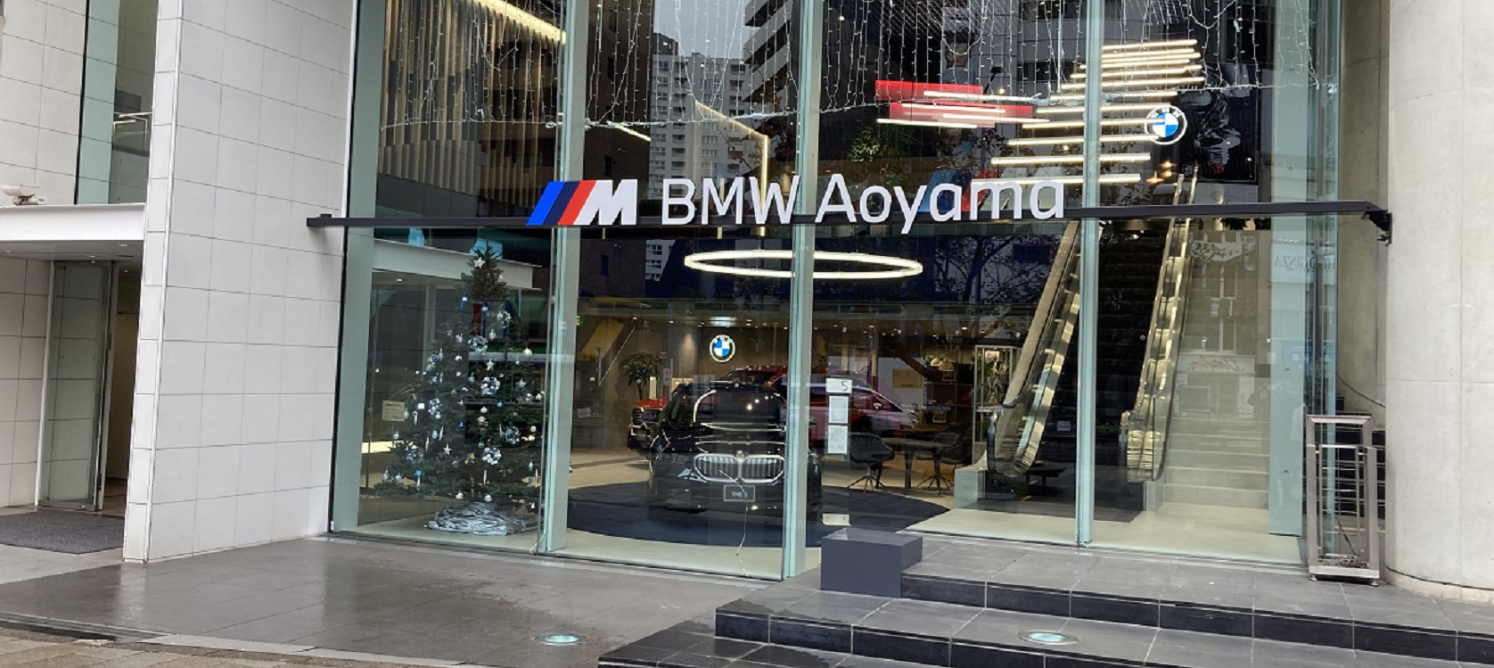 BMW 青山スクエア