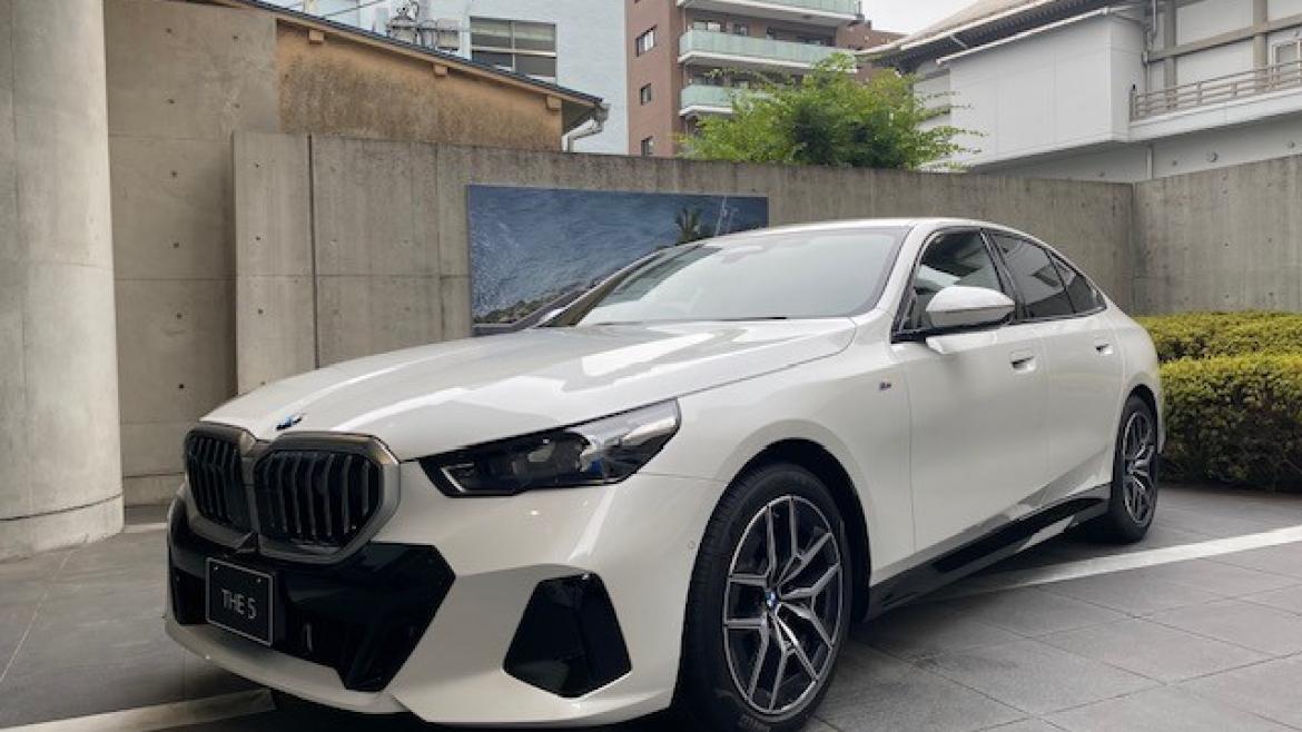 BMW 5シリーズ セダン