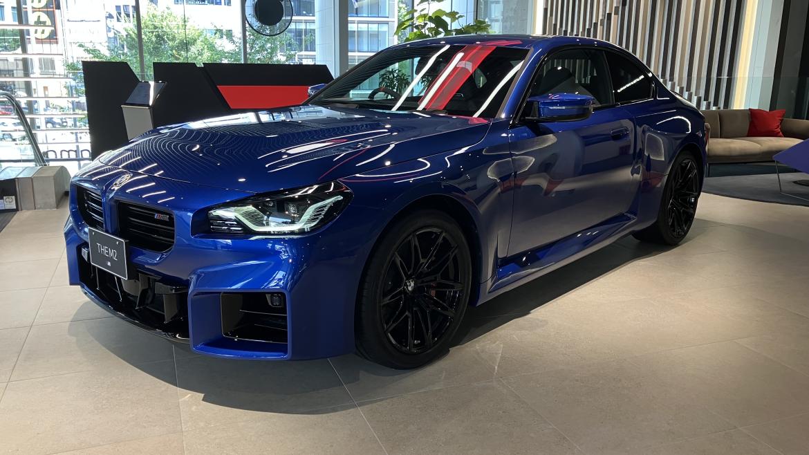 BMW Tokyo 青山スクエアショールーム | BMW 正規ディーラー