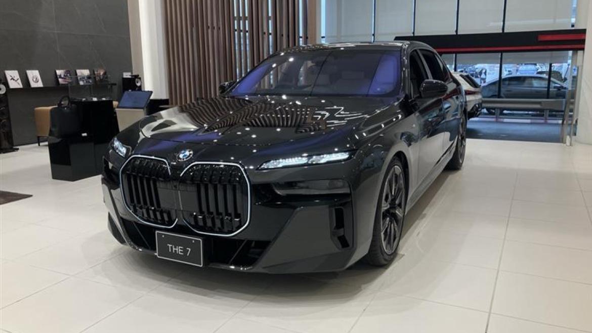 BMW 7シリーズ