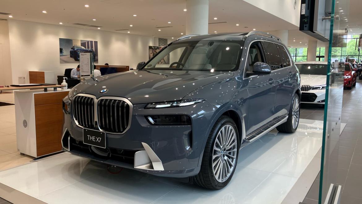 BMW X7